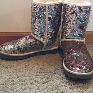 Ugg Australia Classic Short sequin boots
